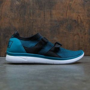 nike air sock racer flyknit